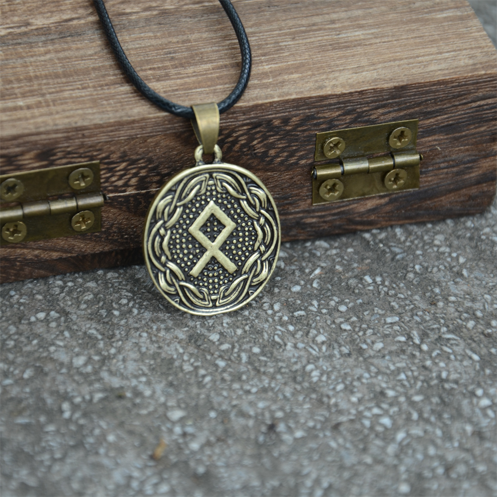 Runic Runes Othila Amulet Viki - đánh giá và giá Men Accessories Necklace
